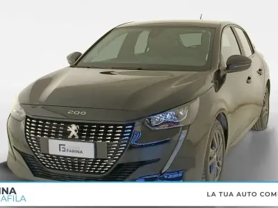 Usata Peugeot 208 Active 75 CV (55 kW) 2021 Nero Utilitaria