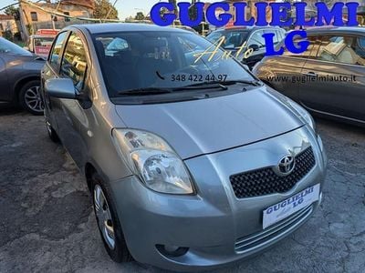Usata Toyota Yaris Sol 87 CV (63 kW) 2007 Grigio Utilitaria