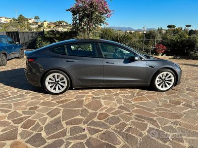 usata Tesla Model 3 Long range awd my2021