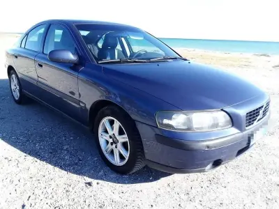 Usata Volvo S60 170 CV (125 kW) 2001 Berlina
