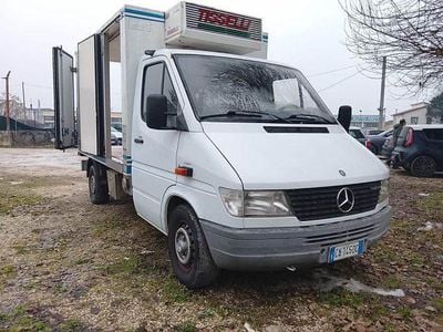 Usata Mercedes 320 122 CV (89 kW) 1997 Bianco Furgone