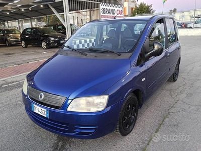 Usata Fiat Multipla Dynamic 119 CV (87 kW) 2006 Blu Monovolume