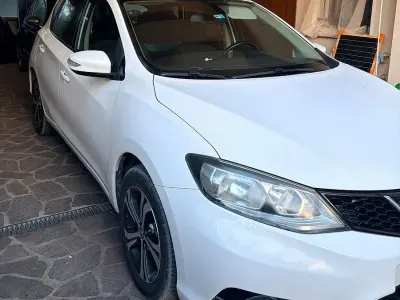 Usata Nissan Pulsar 110 CV (80 kW) 2021 Bianco Utilitaria