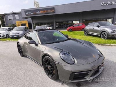 Usata Porsche 911 Carrera 4 GTS 480 CV (353 kW) 2023 Verde Coupé
