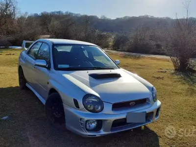 Usata Subaru Impreza 218 CV (160 kW) 2001 Grigio Berlina