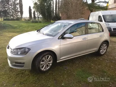 Begagnad VW Golf VII 105 HK (77 kW) 2014 Grå Sedan