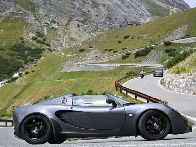 Usata Lotus Elise 122 CV (89 kW) 2002 Grigio Cabrio
