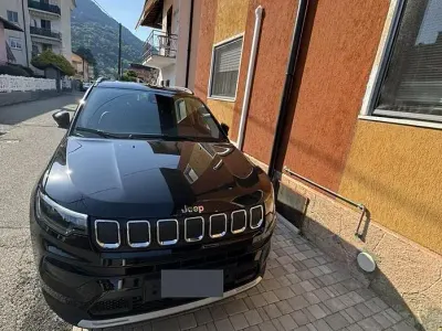 Usata Jeep Compass 131 CV (96 kW) 2023 Nero SUV