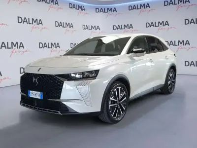 Usata DS Automobiles DS7 Crossback Bastille 224 CV (164 kW) 2023 Bianco perla perlato SUV
