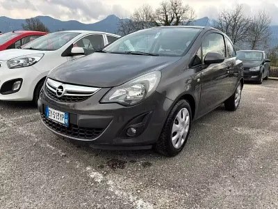 Usata Opel Corsa 85 CV (62 kW) 2015 Grigio Utilitaria