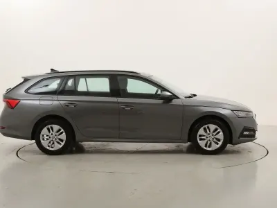 Usata Skoda Octavia Ambition 116 CV (85 kW) 2023 Grigiogrigio Station wagon