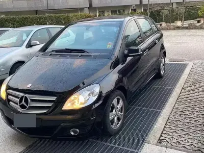 Usata Mercedes B180