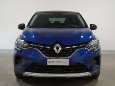 Usata Renault Captur Intens 143 CV (105 kW) 2023 Grigio SUV