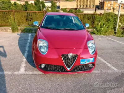 Usata Alfa Romeo MiTo Super 95 CV (69 kW) 2018 Rosso Utilitaria