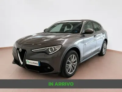 Usata Alfa Romeo Stelvio Business 190 CV (139 kW) 2022 Grigio SUV