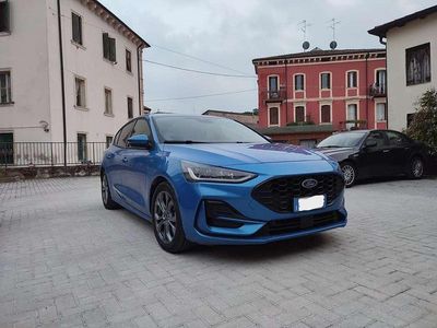 Usata Ford Focus ST-Line 155 CV (114 kW) 2023 Blu/azzurro Berlina