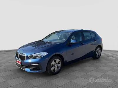 Usata BMW 116 Advantage 116 CV (85 kW) 2023 Blu Utilitaria