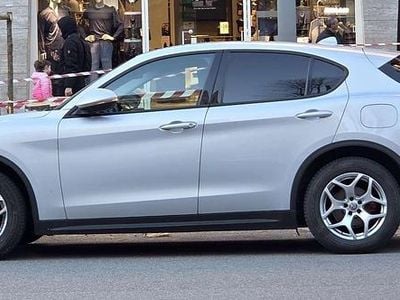 Usata Alfa Romeo Stelvio Business 190 CV (139 kW) 2020 Bianco SUV