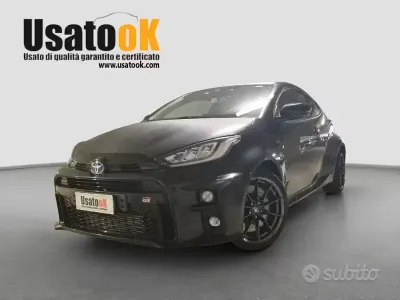 Usata Toyota Yaris 261 CV (191 kW) 2022 Nero Utilitaria