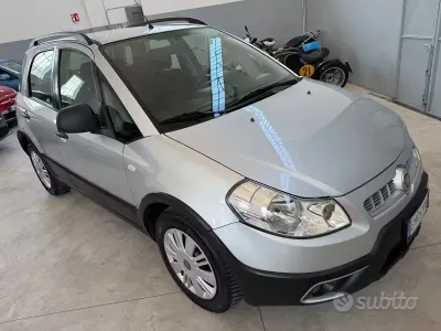 Usata Fiat Sedici Dynamic 120 CV (88 kW) 2011 Grigio SUV