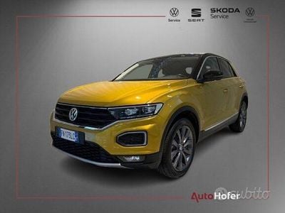 Begagnad VW T-Roc Advance 150 HK (110 kW) 2018 Gul SUV