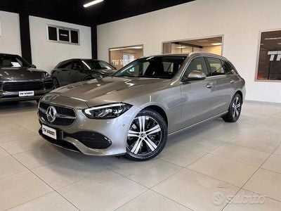 Usata Mercedes C220 Business 200 CV (147 kW) 2022 Grigio Station wagon