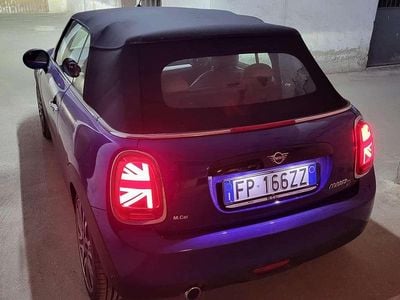 Usata Mini Cooper D Cabriolet Hype 116 CV (85 kW) 2018 Blu/azzurro Cabrio