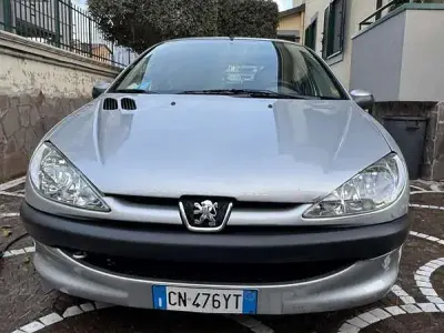 Usata Peugeot 206 60 CV (44 kW) 2004 Berlina