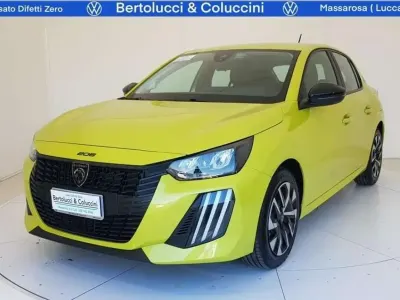 Usata Peugeot 208 Style 75 CV (55 kW) 2025 Giallo metallizzato Utilitaria