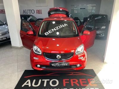Usata Smart ForFour Prime 70 CV (51 kW) 2017 Rosso Utilitaria