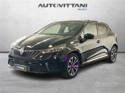 Usata Renault Clio Techno 91 CV (66 kW) 2025 Nero Utilitaria