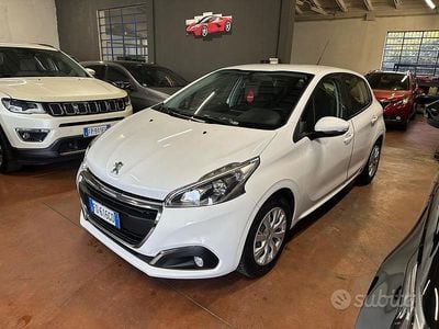 Brugt Peugeot 208 Allure 82 HK (60 kW) 2016 Hvid Hatchback