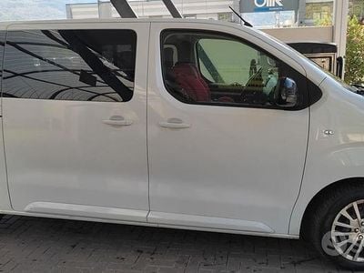 Usata Opel Zafira Life 120 CV (88 kW) 2022 Bianco Monovolume