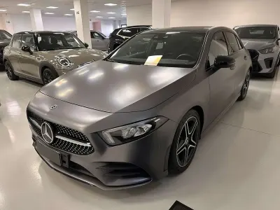 Usata Mercedes A180 Premium 136 CV (100 kW) 2021 Grigio Utilitaria
