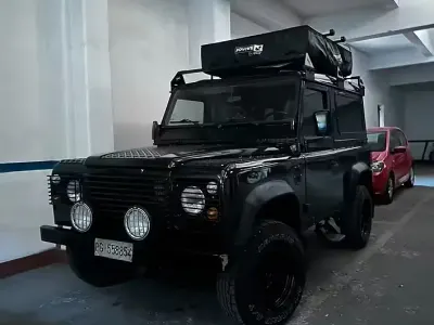 Usata Land Rover Defender 1987 Nero SUV