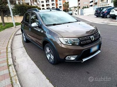 Gebraucht Dacia Sandero Stepway 90 PS (66 kW) 2020 Van / Kleinbus