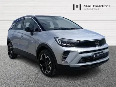Usata Opel Crossland Ultimate 110 CV (80 kW) 2023 Grigio SUV