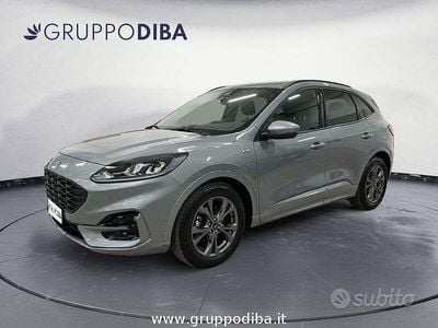 Usata Ford Kuga ST-Line 120 CV (88 kW) 2023 Grigio SUV
