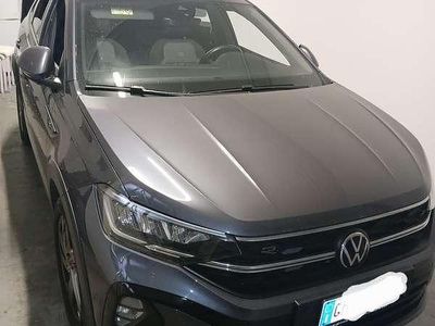 Begagnad VW Taigo R-line 110 HK (80 kW) 2023 Grå SUV