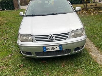 Usata VW Polo 2000 Grigio Berlina