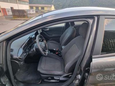 Grigio Usata 2019 Ford Fiesta ST-Line Utilitaria | 11.500 € (Buon prezzo)