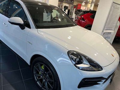 usata Porsche Cayenne Turbo S Coupe 4.0 e-hybrid tiptrononic