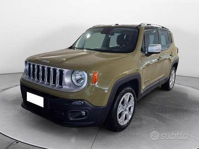 Usata Jeep Renegade Limited 140 CV (102 kW) 2015 Verde SUV