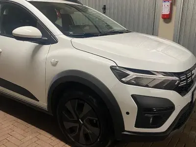 Usata Dacia Sandero 110 CV (80 kW) 2025 Bianco Berlina
