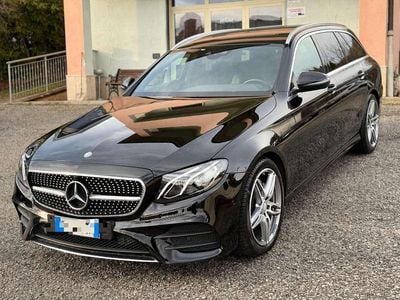 Usata Mercedes E220 AMG line 194 CV (142 kW) 2017 Nero Station wagon