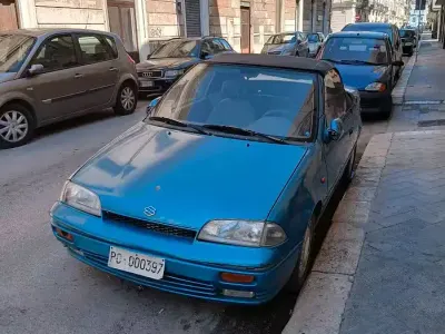Usata Suzuki Swift 68 CV (50 kW) 1994 Bluazzurro Cabrio