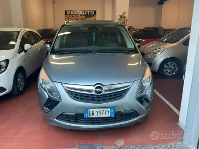 Usata Opel Zafira Tourer 150 CV (110 kW) 2014 Grigio Monovolume