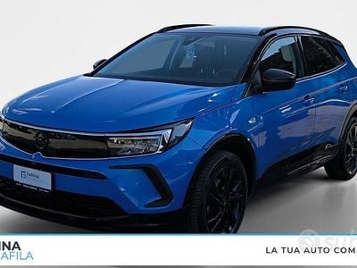 Usata Opel Grandland X GS Line 131 CV (96 kW) 2022 Blu tetto nero SUV