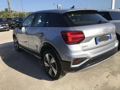 Usata Audi Q2 Admired 116 CV (85 kW) 2021 Grigio SUV