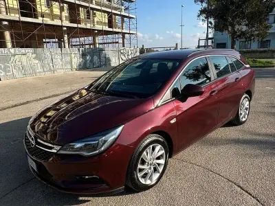 Usata Opel Astra 110 CV (80 kW) 2018 Marrone Station wagon